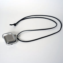 画像をギャラリービューアに読み込む, AirPods CASE/SILVER