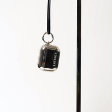 画像をギャラリービューアに読み込む, AirPods Pro CASE/SILVER