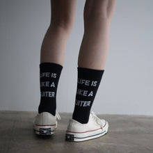 画像をギャラリービューアに読み込む, SOCKS (2 pairs)
