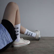 画像をギャラリービューアに読み込む, SOCKS (2 pairs)
