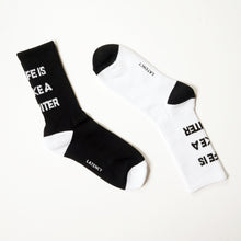 画像をギャラリービューアに読み込む, SOCKS (2 pairs)
