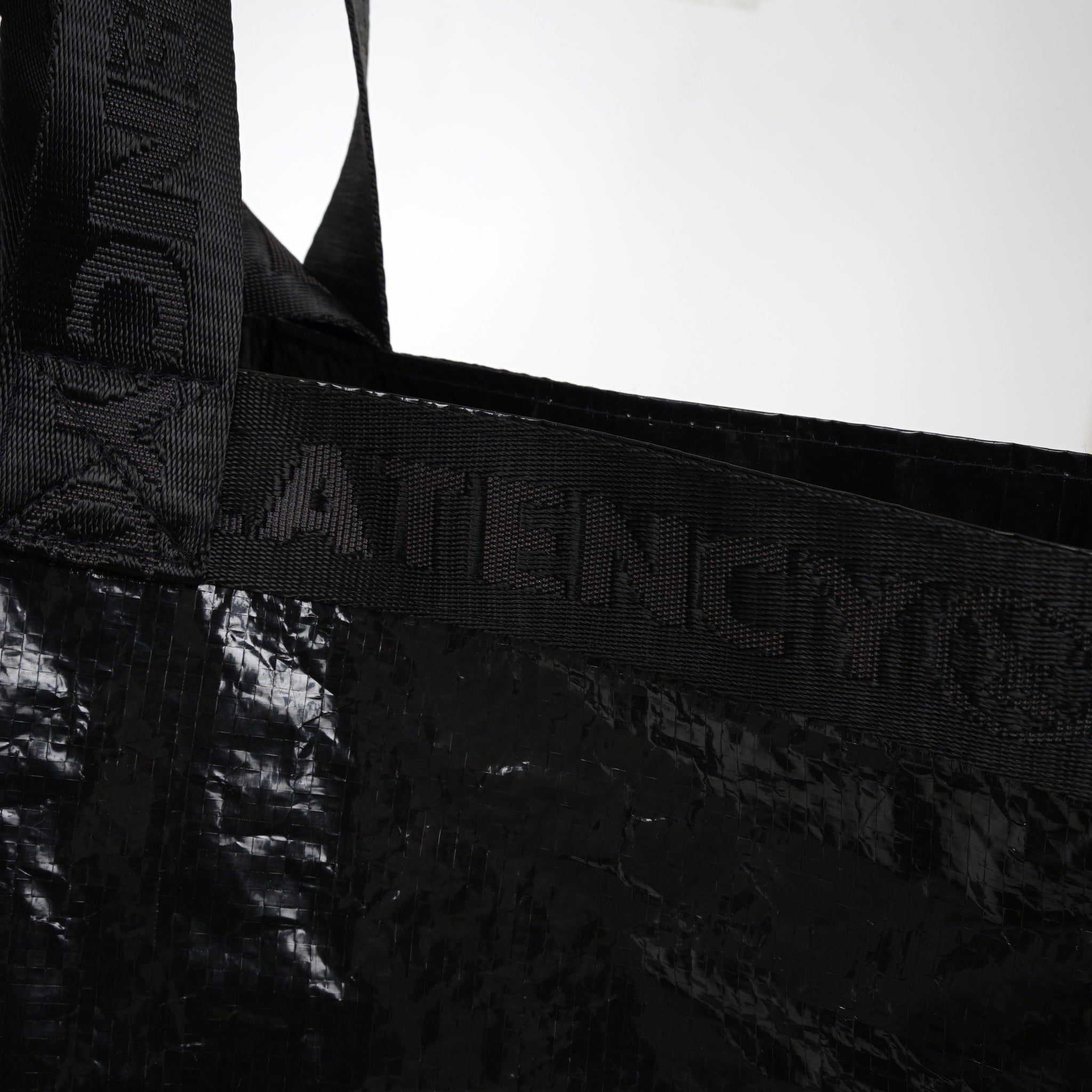 CARRY BAG/LARGE – latency.jp